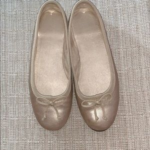 Gold Flats
